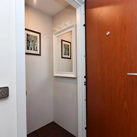 Sweet Frari Apartment *
