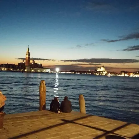 Апартаменты Sweet Frari Венеция